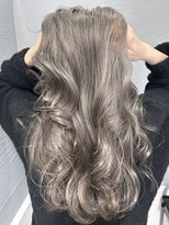 ロイオブジゼル(roi of GiseL)&nbsp;バレーヤージュカラーケアブリーチカラーハイトーンカラー