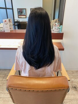マーリャヘアー(mallia hair) レイヤースタイルレイヤーカットレイヤー小顔スタイル