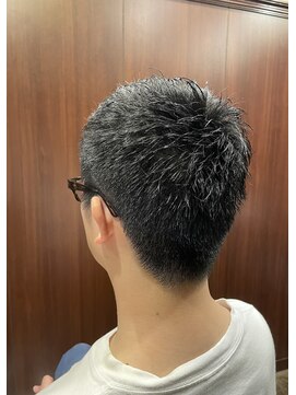 ヒロギンザ 新橋日比谷口店(HIRO GINZA) 厚め刈り上げ