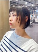 ミニボブ×顔周りレイヤー