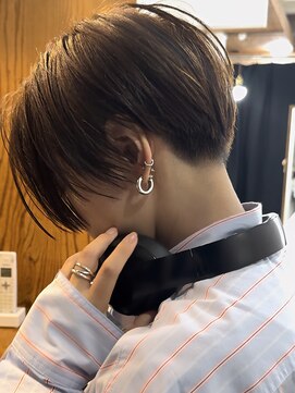 シャロン(SHARON) 【SHARON 原宿】20代30代40代 人気 刈り上げ ハンサムショート