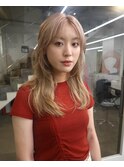 ハイトーンケアブリーチホワイトベージュカラーウルフ