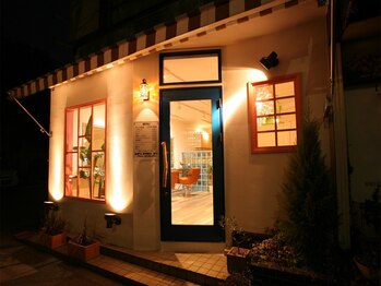 レディステディゴー(Ready Steady go)の写真/ヘアケアにもこだわる、サロンでの仕上がりを自宅でも再現できるように、丁寧にアドバイスします◎