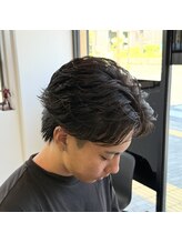 ベースカット [平塚/伊勢原/小田原/茅ヶ崎/寒川/秦野/メンズ/パーマ/眉カット/ツイスト/メンズパーマ]