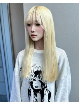 モアムー(Moremuu) 【Maho】ホワイトブロンド