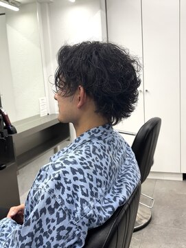 グルーマーズトウキョウ(GROOMER/S TOKYO) ツイストスパイラル 波巻きパーマ 無造作パーマ