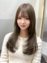 クラン バイ ヘッドライト たまプラーザ店(clan by HEADLIGHT)&nbsp;ミディアムレイヤーハッシュカットサイドバング