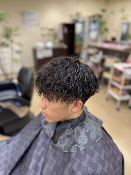アモーレの写真/トレンド×似合わせでカッコイイを最大限引き出す！計算されたデザインで再現性の高いスタイルに☆[メンズ]