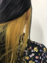 ノラ シンディ(NORA CYNDY)&nbsp;黒髪×イエローインナーカラー☆