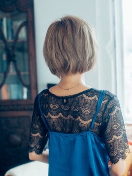 イコール バイ プロデュース 町田駅前店(equal by Produce) ハイトーンクールショート