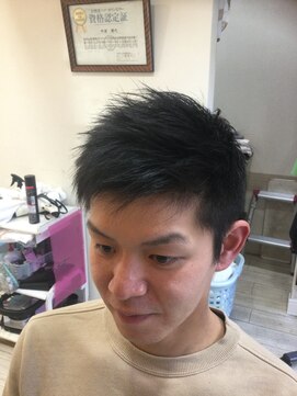 アスワ 刈り上げショート