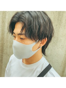 ブランシェ 西松山店 センターパートウルフ