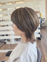 ヘアメイク コモレビ(hairmake komorebi) 【山本智文】脱白髪染めハイライトウルフ