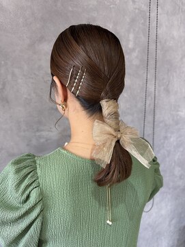 ブレス 横浜(bless) ロータイトポニー×リボンアレンジ