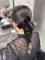 オズ 梅田店(OZ)&nbsp;タイトシニヨン/ロングヘアセット