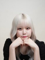 アエラバイトゥルークリエイション(AERA by True Creation)&nbsp;ホワイトブロンド