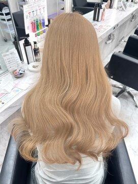 ミニョン(mignon) 韓国/ダブルカラー/ブリーチ/ピンク/学割U24/新越谷/南越谷/草加