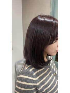 カシスレッドブラウン