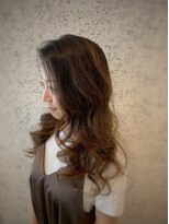 DAMANI 表参道 髪質改善/ヘッドスパ/ハイライト/白髪染め/白髪ぼかし/縮毛矯正&nbsp;似合わせカット/ミディアムレイヤーカット[表参道駅]