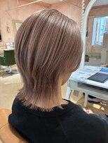 ジール(zeal) ホワイトミルクティー/ウルフ/ダブルカラー/成田