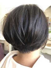サロンドビージェイ サンティール(salon de B.J.)