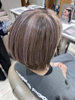 ピークアブー アヴェダ ギンザシックス(PEEK-A-BOO AVEDA GINZASIX) 白髪ぼかしハイライト脱白髪染めデザインカラー銀座 ◆