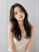 エリス ナンバ(Eliss Namba)&nbsp;大人くすみカラー☆オリーブベージュ×くびれヘア
