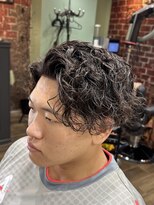 ラッドクルー バーバー ショップ(RADCREW BARBER SHOP) サーフカール/テーパーフェード