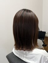 イン(yne.)&nbsp;アレンジがたくさん楽しめるミディアムスタイル