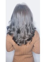 モードケイズ 阿倍野店(MODE K’s) シルバーカラー