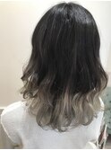 ホワイトグレー　グラデーション