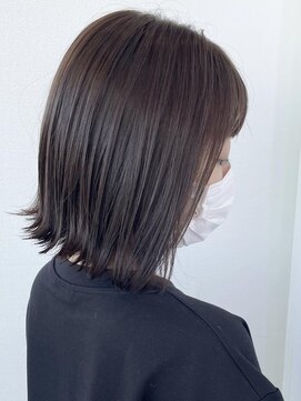 ヘアメイク ミチ 富田店(HAIRMAKE MICHI) 【MICHI 富田店 古作蓮】ぶつ切りボブ 透明感カラー