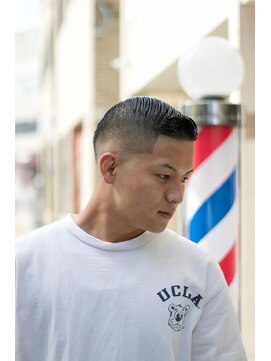 キングスマン トーキョー 国分寺(KINGSMAN TOKYO) アップバング/ツーブロック/スキンフェード[国分寺/国分寺駅]