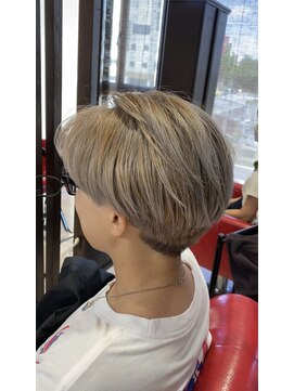 ラグーンヘアー(Lagoon hair) 2ブリーチオンベージュ♪