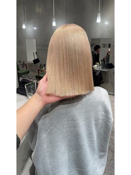 モニカ(MONIQA) ミルクティーベージュ