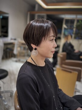 サーカス バイ ビュートリアム 青山(CIRCUS by BEAUTRIUM) マッシュショート ショートカット 小顔 前下がりショート
