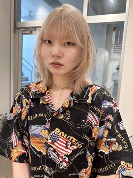 ローエ バイ デコ(Rohe by DECO) 【kira】ホワイトベージュ/レイヤーカット