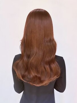 ロンドイディールバンダイ 新潟万代(Lond ideal) 夏におすすめオレンジカラー♪