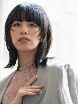 エミュ 表参道 青山(emu)の写真/洗練されたカット技術で、伸ばし途中でも印象を変えられる♪髪質を活かしてまとまりのある仕上がりに☆