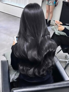 エル バイ アンキシム(elu by AHNKISM) 韓国風レイヤーカット顔まわりくびれヘア心斎橋