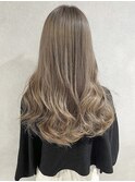 グレージュカラー/コテ巻きロング/透明感【上福岡】