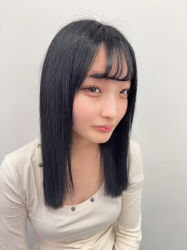 ロサ ファイブヘアー(Rosa..5Hair) 黒髪×セミロング