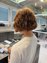 ダブ アオヤマ(DaB AOYAMA)&nbsp;くせ毛を活かすウェーブボブとダブルカラー