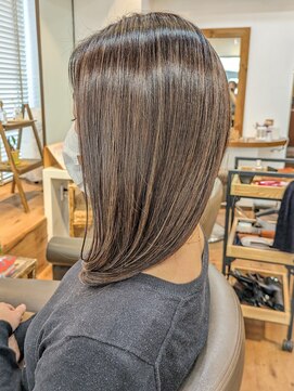 ヘアスタジオルース(HAIR STUDIO LUZ) 40代50代60代の大人ボブ/白髪ぼかしハイライト/堀江/北堀江