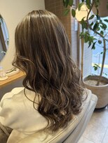 ジュアヘア(Jua hair)&nbsp;立体感ハイライトロング