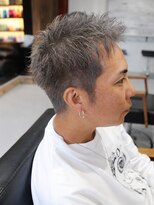ヘアデザイン ゴドバン(Hair Design Gdobant)&nbsp;メンズ、ダブルカラー、白髪ぼかし、シルバーアッシュ