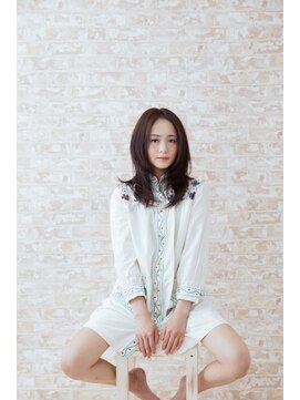 ウェンズデイラウンジ(Wednesday Lounge) ゆるミディアム