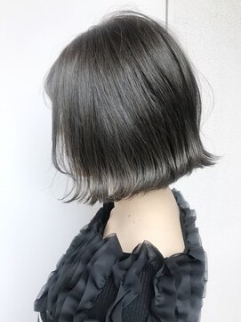 オーティティ(O-TETE) O-tete ダークグレージュ外はねボブビフォーアフター