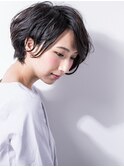 横顔美人黒髪艶カラー耳かけハンサムショートv川口20代30代40代