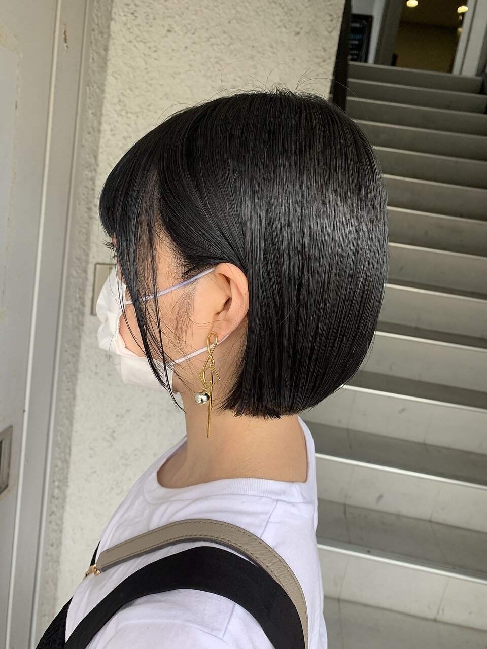 ショートボブ：L125675547｜エミュー(emue)のヘアスタイル
